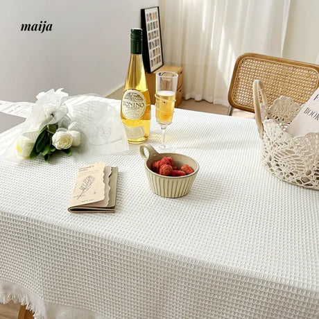 MAN YUE HOME Lace Tablecloth for French INS Style Dining Spaces from MAN YUE HOME
