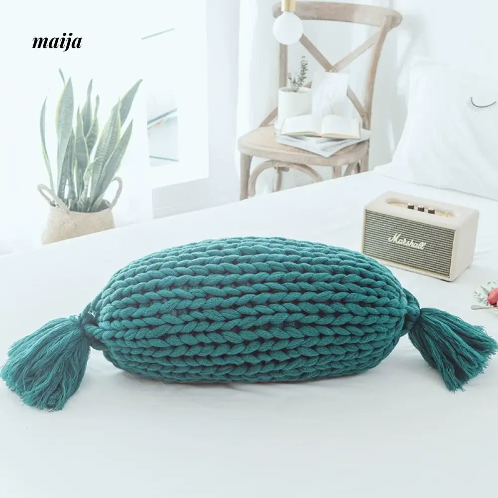 MAN YUE HOME INS Wool Knitted Pillow with Decorative Appeal from MAN YUE HOME