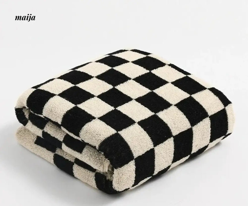 NUANYOU Chessboard Grid Cotton Bath Towel from Nuanyou