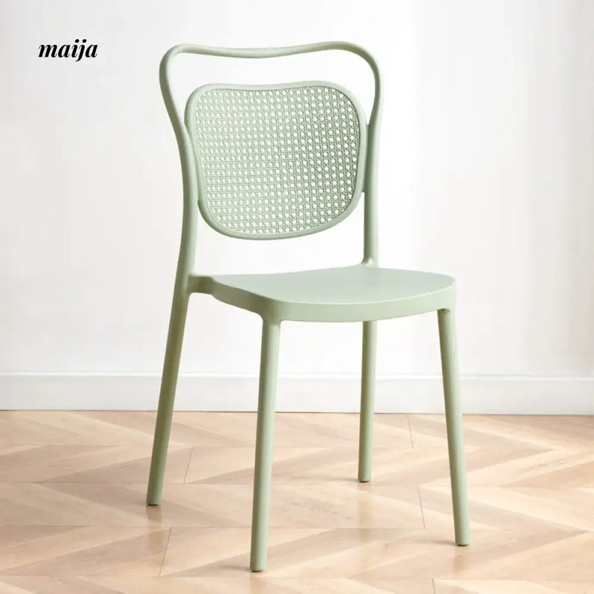 Ava Plastic Dining Chair