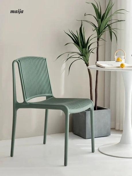 Demi Plastic Dining Chairs from Zecai
