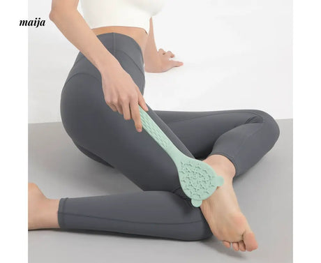 JOINFIT Rubber Neck Meridian Massage Roller from JOINFIT