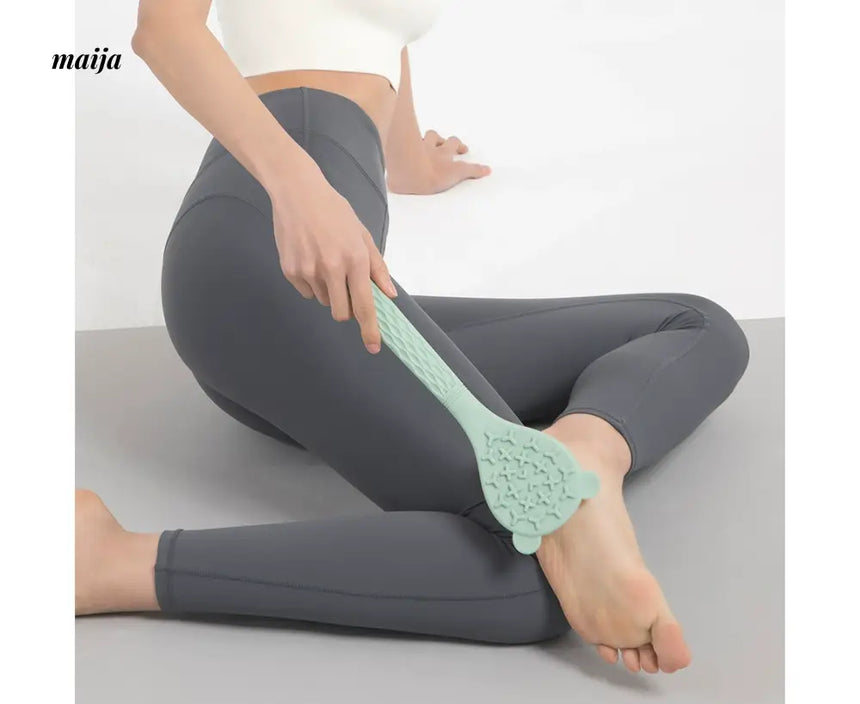 JOINFIT Rubber Neck Meridian Massage Roller from JOINFIT