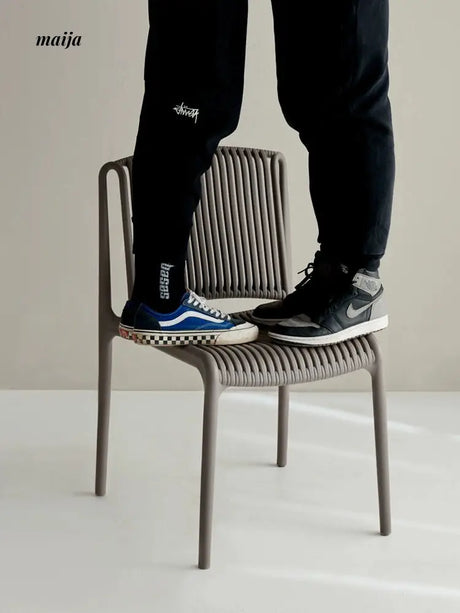 Demi Plastic Dining Chairs from Zecai