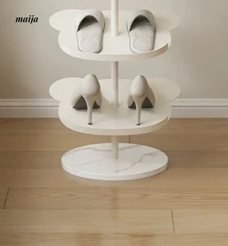 Bear Simplistic Shoe Rack from maija