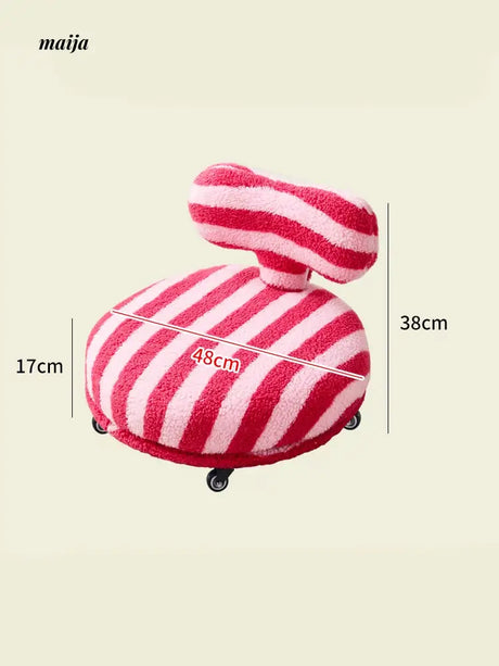 Rotating Reindeer Tatami Sofa from maija