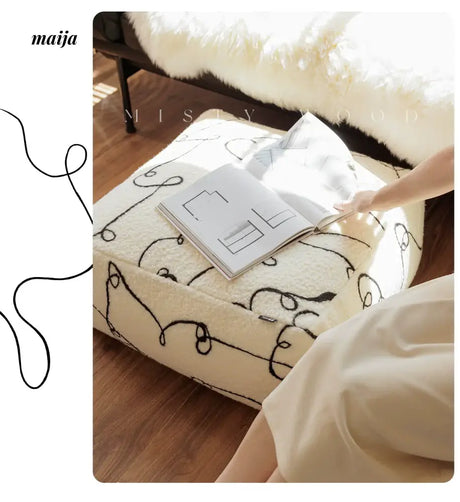 MISTYWOOD Circular Knitted Living Room Cushion from MISTYWOOD