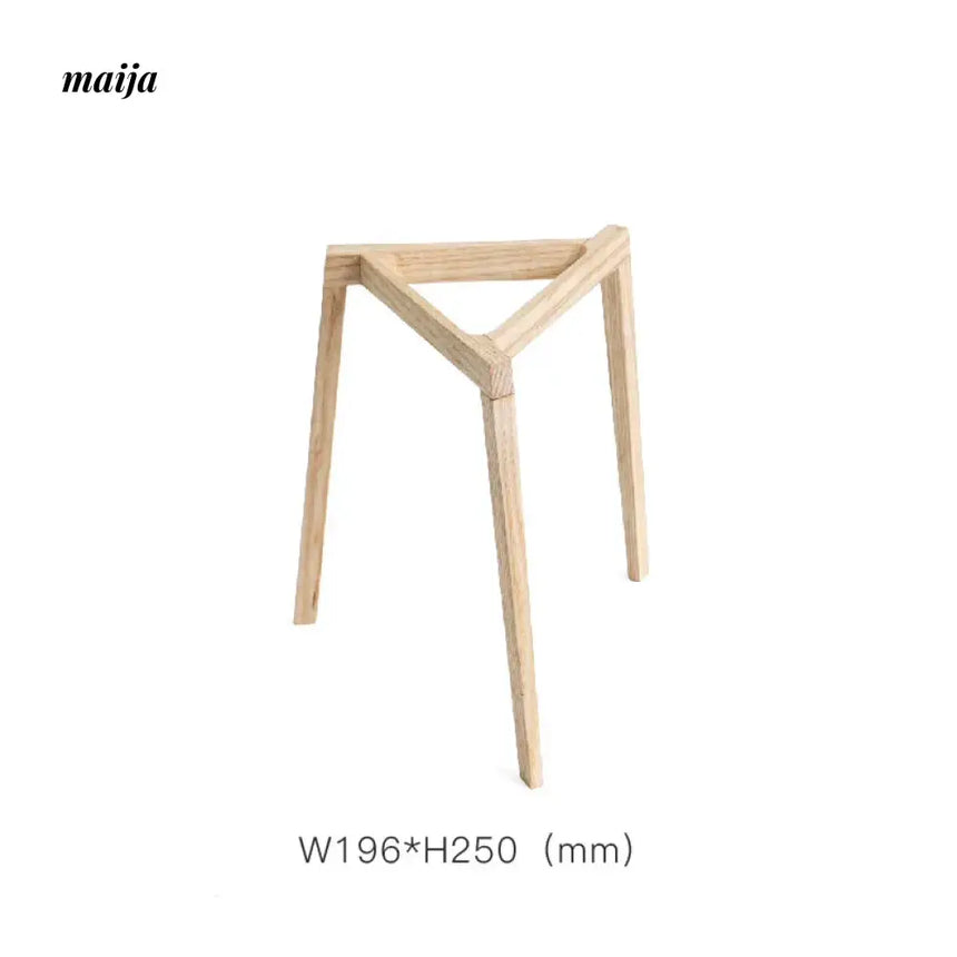 MUMO Oscar Three-Legged Coffee Filter Stand from MUMO