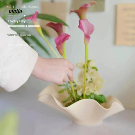MUYE Wavy Cream Fruit Bowl from MUYE