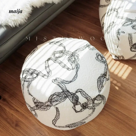 MISTYWOOD Circular Knitted Living Room Cushion from MISTYWOOD