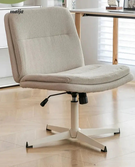 Bertie Study Chair from Kaiyashi