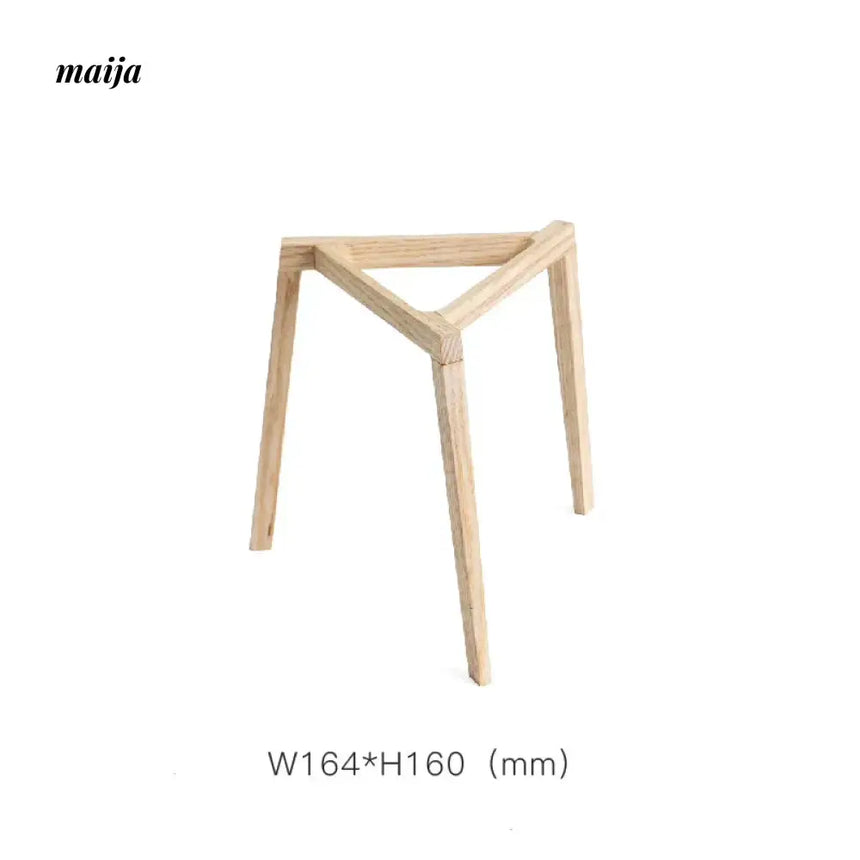 MUMO Oscar Three-Legged Coffee Filter Stand from MUMO