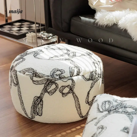 MISTYWOOD Circular Knitted Living Room Cushion from MISTYWOOD