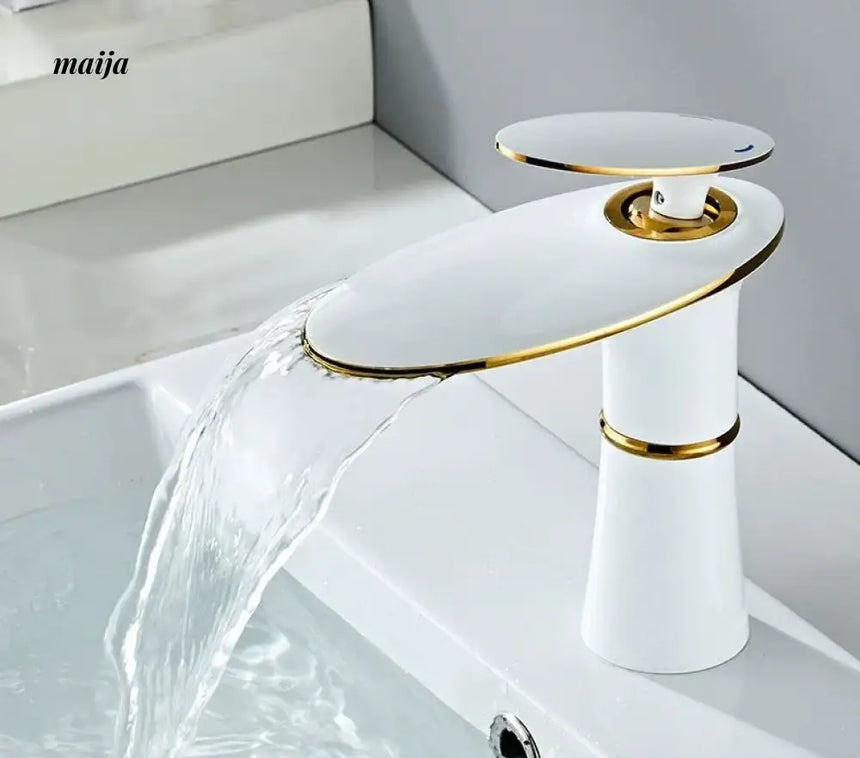 Flying Saucer Copper Waterfall Basin Faucet from Kaiyashi