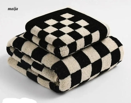 NUANYOU Chessboard Grid Cotton Bath Towel from Nuanyou