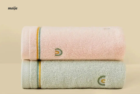 NUANYOU Strawberry Soft Cotton Face Towel from maija