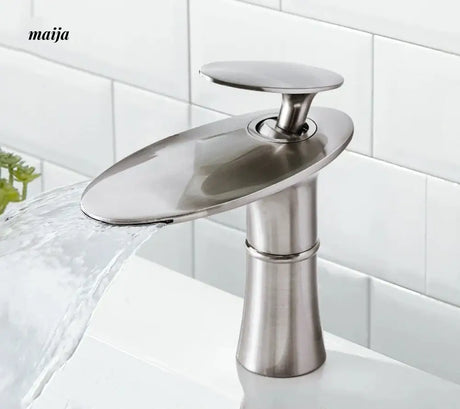 Flying Saucer Copper Waterfall Basin Faucet from Kaiyashi