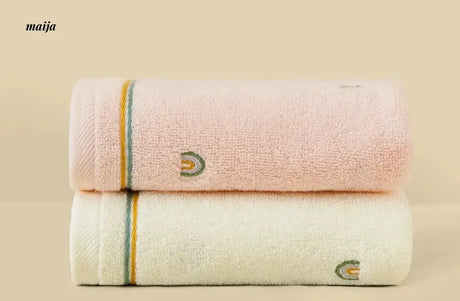 NUANYOU Strawberry Soft Cotton Face Towel from maija