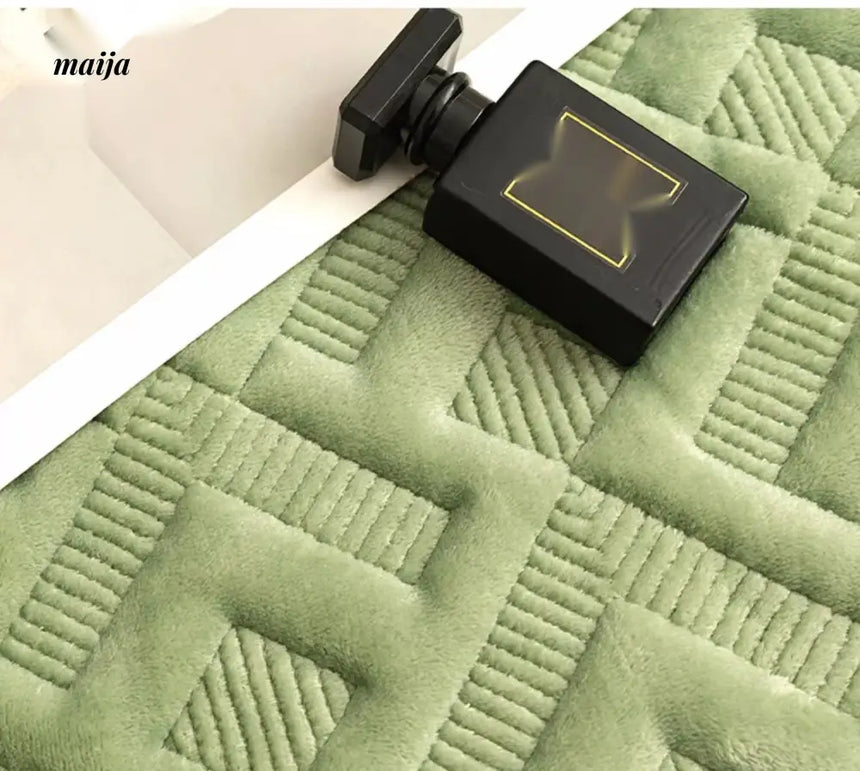 MAN YUE HOME Retro Plush Non-Slip Carpet for Tatami Four Seasons from MAN YUE HOME