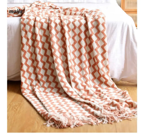 MAN YUE HOME Knitted Sofa Set with Modern Scandinavian Duvet from MAN YUE HOME