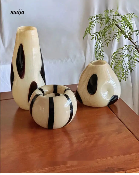GUIFOU Glazed Line Glass Vase Set from GUIFOU