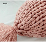 MAN YUE HOME INS Wool Knitted Pillow with Decorative Appeal from MAN YUE HOME