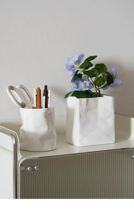 LENYVASEN Caspian Stationery Storage Brush Holder from LENYVASEN