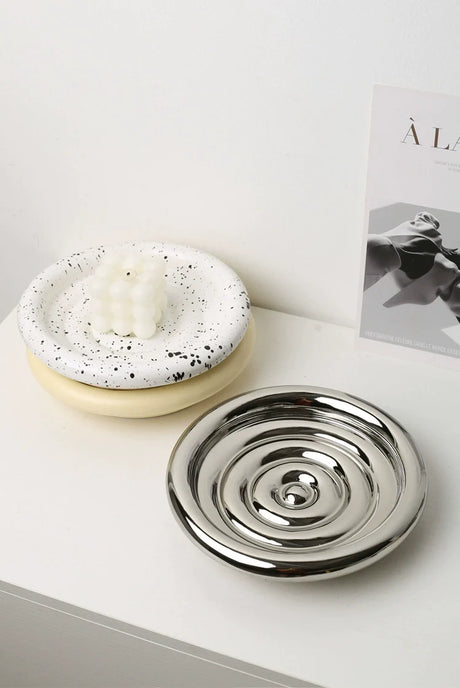 LENYVASEN Kai Bathroom Ceramic Storage Tray from LENYVASEN