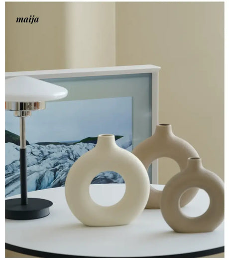 WENSHUO Circular Nordic Ceramic Vase from WENSHUO