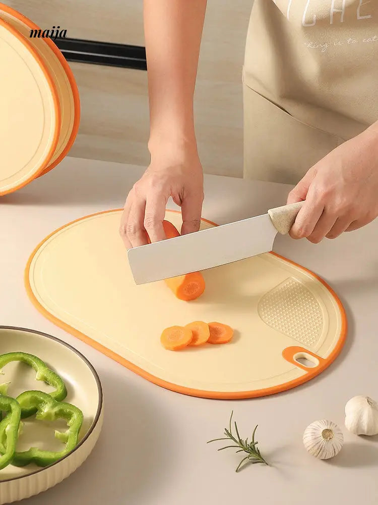 Oval Compact Chopping Board from maija