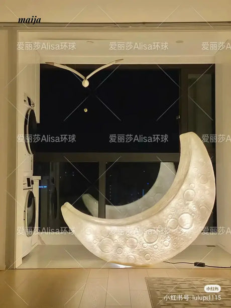ALISA Alice Crescent Moon Table Lamp from ALISA