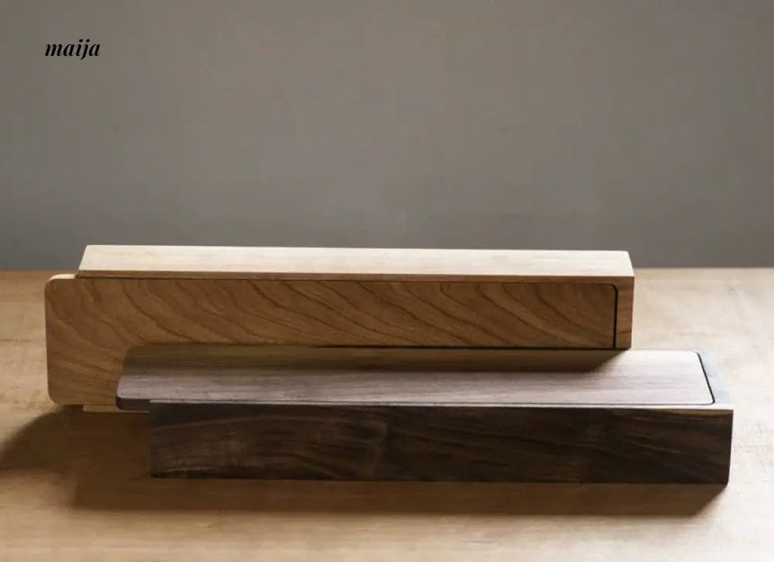 MUMO Max Walnut Solid Wood Brush Box from MUMO