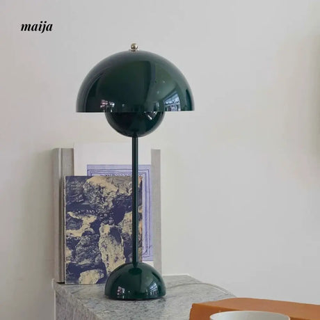 ALISA Lyra Minimalistic Table Lamp from ALISA