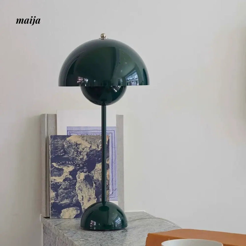 ALISA Lyra Minimalistic Table Lamp from ALISA
