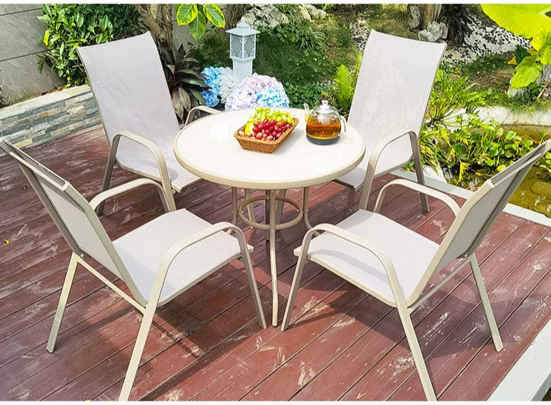 MOJIA Florian Porcelain Pillar Garden Umbrella for Outdoor Lounging from MOJIA