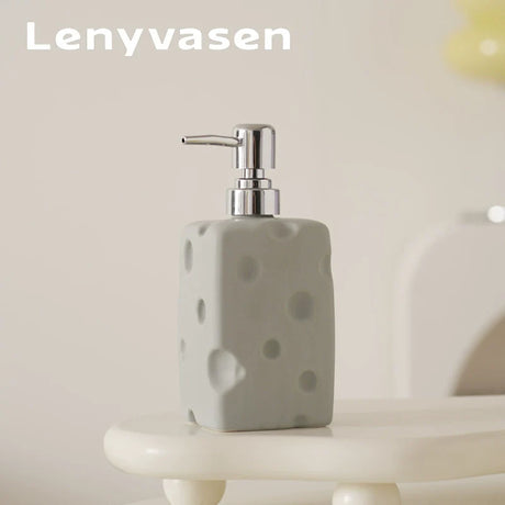 LENYVASEN Soren Shampoo Ceramic Container from LENYVASEN