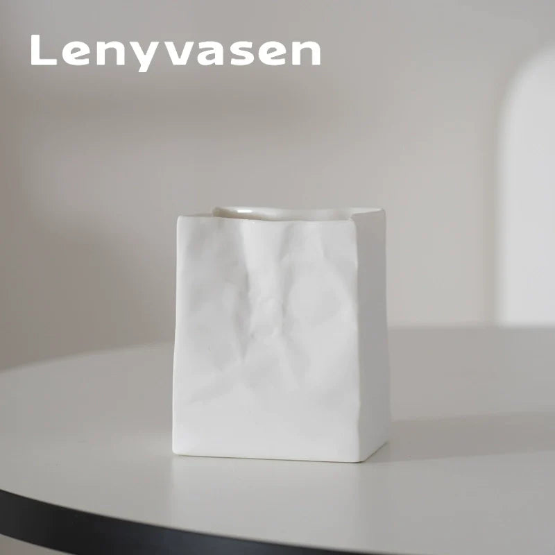 LENYVASEN Caspian Stationery Storage Brush Holder from LENYVASEN
