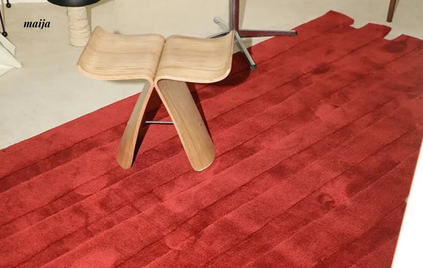 UNDERLAND Red Retro Handmade Rug from UNDERLAND
