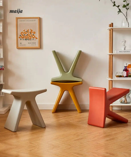 Pastel Shoe Changing Bench from maija