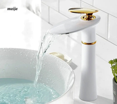 Flying Saucer Copper Waterfall Basin Faucet from Kaiyashi