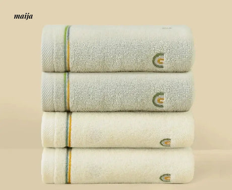NUANYOU Strawberry Soft Cotton Face Towel from maija