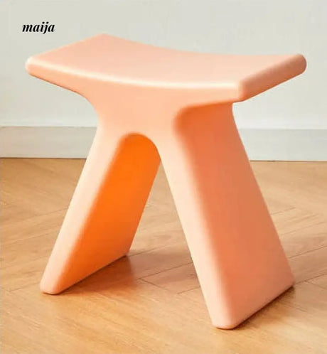 Pastel Shoe Changing Bench from maija