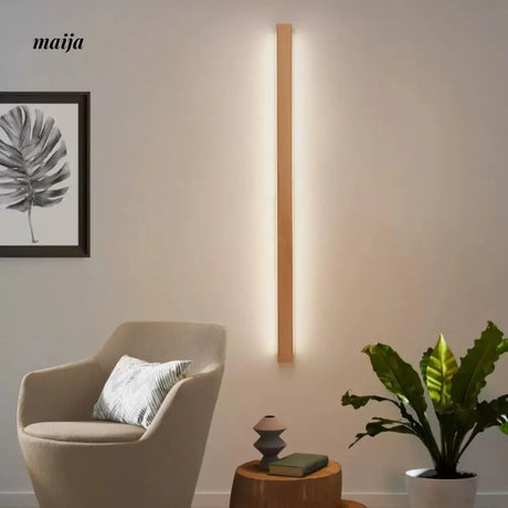 CH LIGHTING Hotel Lamp with Japanese Sconce from HOBBYTREE