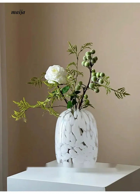 GUIFOU Glossy Advanced Hydrolate Vase from GUIFOU