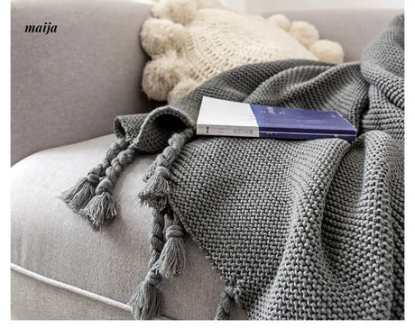 MAN YUE HOME Scandinavian Knitted Duvet with Cotton for Winter Use from MAN YUE HOME