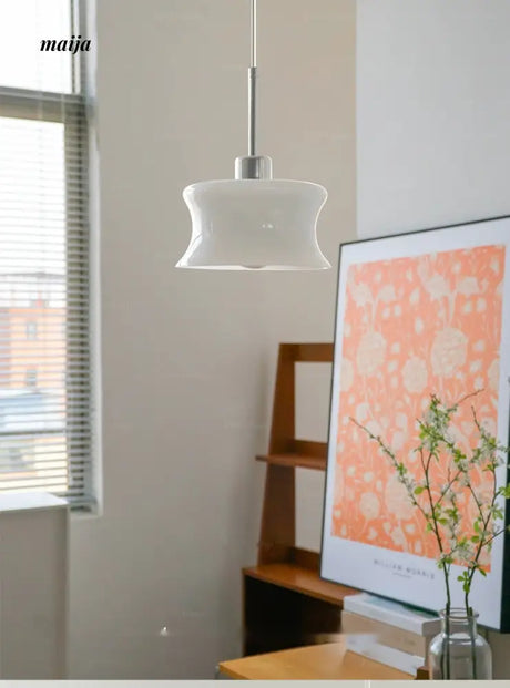 LYNN White Glossy Scandinavian Ceiling Lamp from Lynn's Lamp