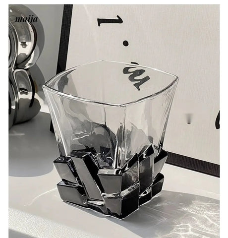 BANKE Small Design Wineglass with Gem from BANKE
