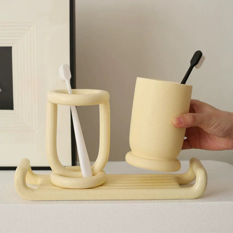 LENYVASEN Celeste Ceramic Bathroom Essentials Set from LENYVASEN