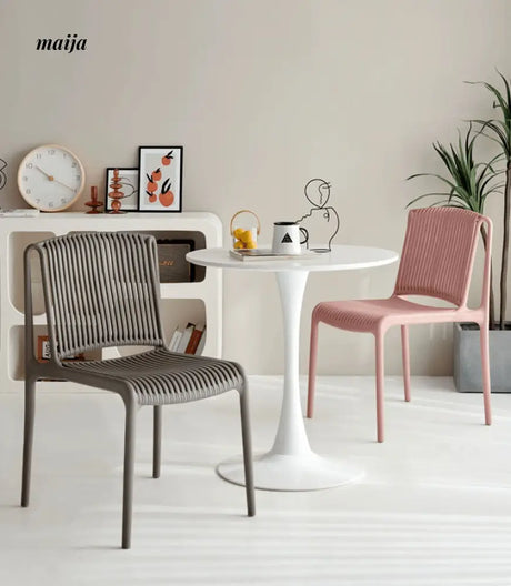 Demi Plastic Dining Chairs from Zecai
