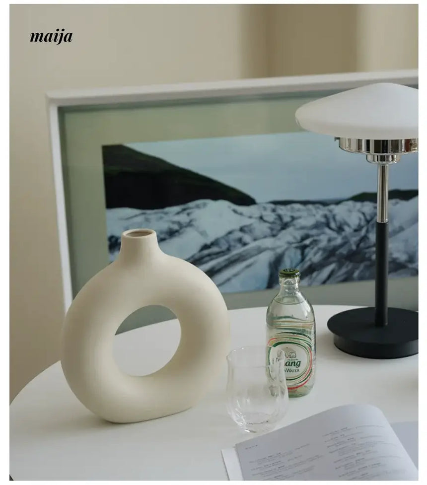 WENSHUO Circular Nordic Ceramic Vase from WENSHUO